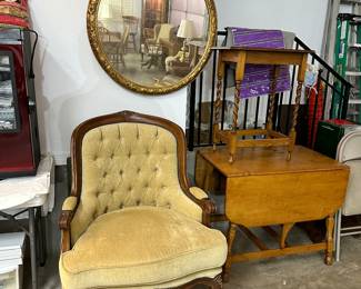 Vintage Tufted Back Chair