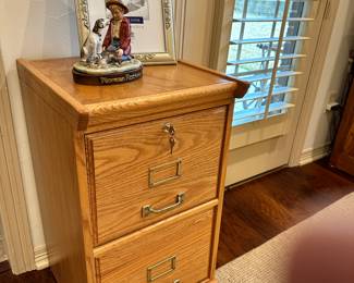 Oak, 2 Drawer File Cabinet