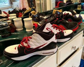 Men’s Nike shoes 