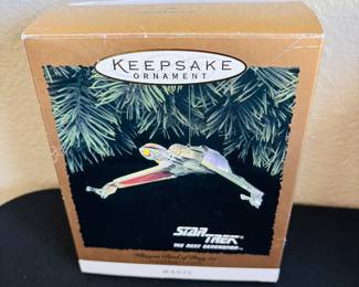 Nothing says Christmas like a Klingon Bird of Prey.