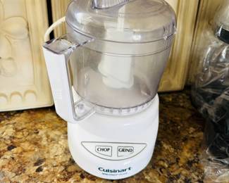 Ronco presents Whopper Chopper.