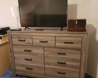 Ashley Furniture Dresser