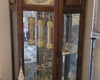 Grandfather Clock, Hummels