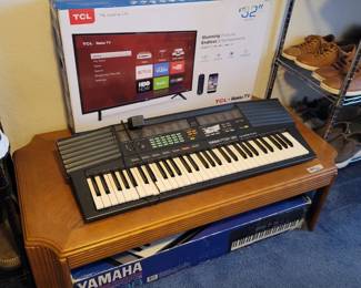 Yamaha Keyboard, TCL Roku TV
