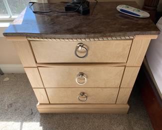 #44	Bedside table with fake marble top, 3 drawers, as is - drawer pull 28x16x29	 $25.00 
