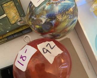 #92	2 pieces murano glass ornament	 $36.00 
