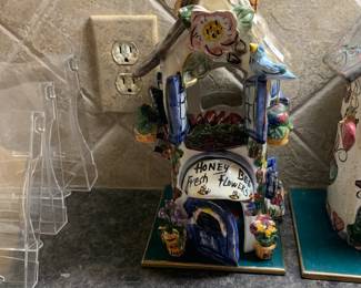 #60	vintage Blue Sky Pottery candle holder, Honey Bee Fresh Flowers	 $25.00 
