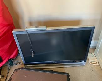 #127	Sony wega with remote 42"	 $50.00 
