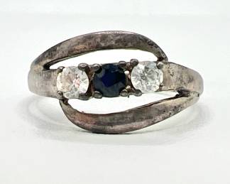 Sparkling Vintage Sterling Silver Ring Size 6.25
