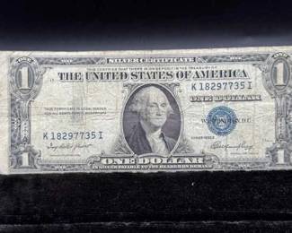 1935-E Blue Seal 1$ Silver Certificate
