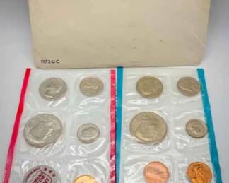 1972 U.S. Mint Uncirculated Coin Set – With Original Packaging
