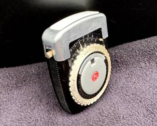 GE Light Meter
