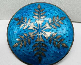 1.5” Sterling Silver Snowflake Brooch
