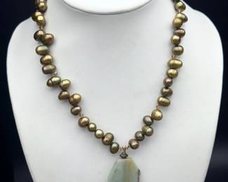 Freshwater Pearl Necklace
