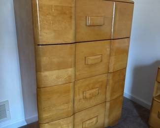 Mid Century Gold!!!!
1950’s Icon
Heywood  Wakefield!!!!
Wheat stained Chest, Night Stand and Full Size Bed
Perfect Condition!!!