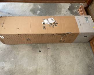 Brand New (in box) Zinus Full Size Mattress