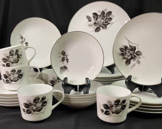Fukagawa Arita Princess (Design 704) Black Rose China