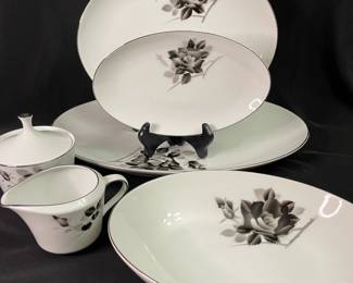 Fukagawa Arita Princess (Design 704) Black Rose China