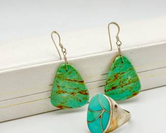 Turquoise & Sterling Silver Jewelry – Ring & Earrings
