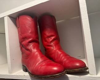 Pair Of Red Justin Cowboy Boots - Size 8B

