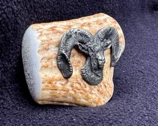 Pewter Ram On Horn Cut Belt Buckle
