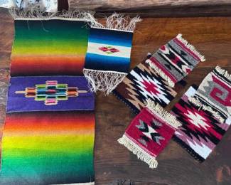 Santa Fe Design Table Toppers
