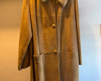 Tan Seuade With Fur Collar
