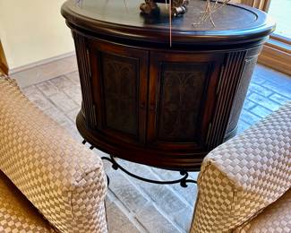 Box on frame table by Hooker Furniture 