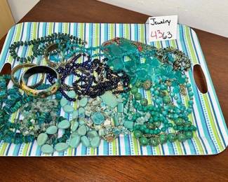 Jewelry lot 