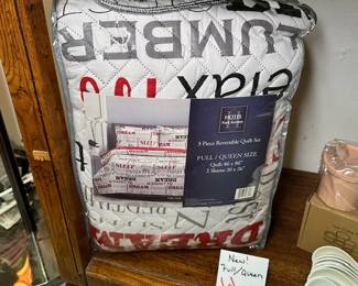 Full/queen quilt set 