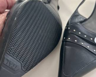 Stuart Weitzman Black Leather Slingback Flats size 9m