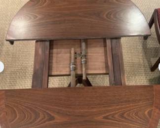 Antique Mahogany Leaf Dining Table - 29.5” H x 42” Diam x 2 leaves at 20” each