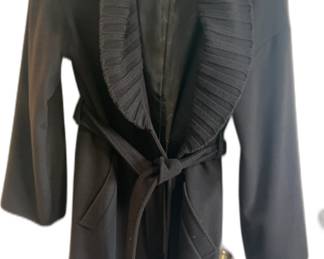 Lea Copains cashmere Black Wool Coat with Knitted Collar and Belt