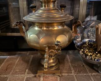 $60 - Samovar brass