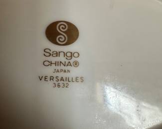 #63 - $150 - Sango ChinaVersailles set service for 12