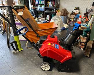 Toro Power Clear 518 Snow Blower