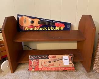 Vintage Islander Ukette, Ukulele, Wood Shelf