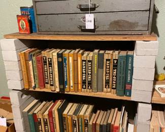 Craftsman Toolbox, Tri-State Books