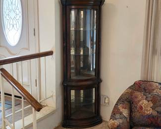Corner curio cabinet