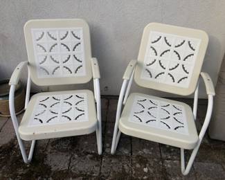 Vintage style metal patio chairs 