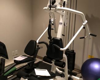 Parabody 220 Gym System 