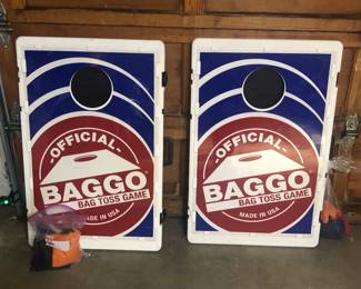 Baggo bag toss game - the 2 sides snap together for transport & storage 