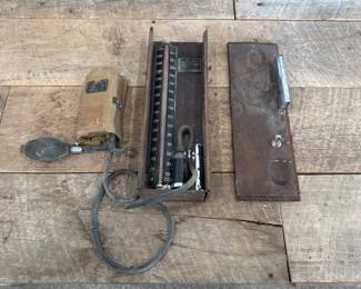 VINTAGE BAUMANOMETER