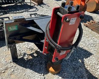 HYDRAULIC POST POUNDER ATTACHMENT