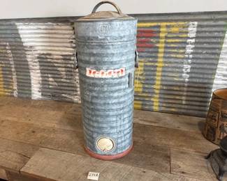 VINTAGE COOLER 5 GAL