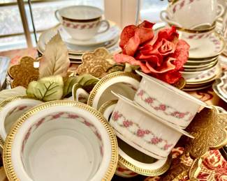 PRETTY TEA LUNCHEON SET FROM AUSTRIA WITH GOLD EDGES AND PINK ROSES.