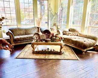 SPACIOUS DEN WITH LEATHER SOFA AND CHAISE LOUNGE.
