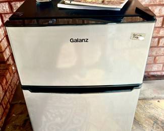 GALANZ STAINLESS STEEL FRIDGE.