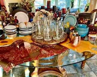 WESTERN FLAIR WITH BEER MUGS, WE HAVE RESTAURANT WARE QUANITITY, WESTERN WOODEN BOARD MENUS OUT OF AN OLD RESTAURANT.