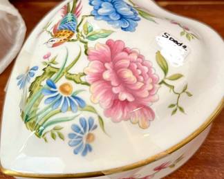SPODE HEART.  SO PRETTY.